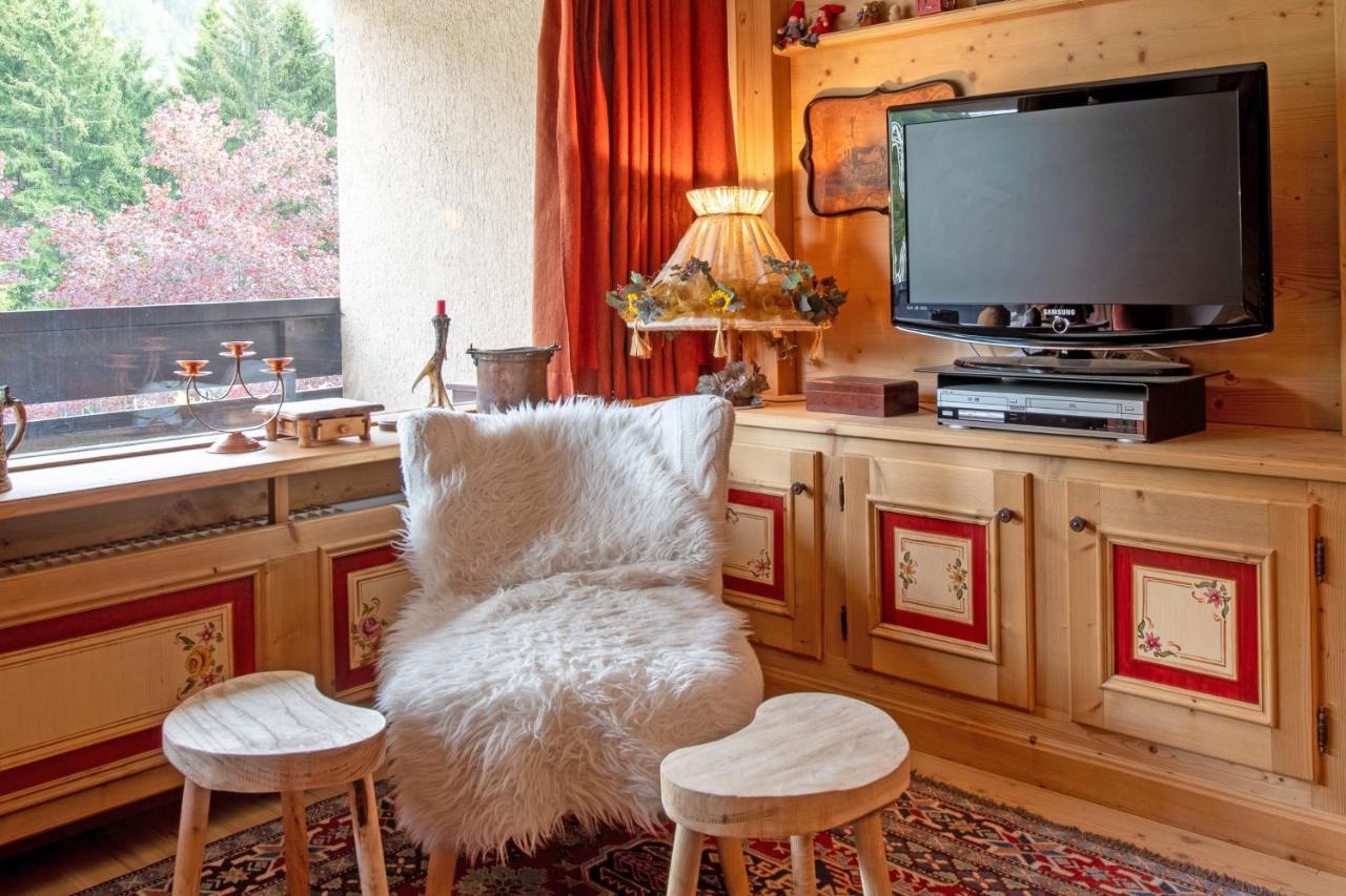 Apartment Center Madonna Di Campiglio Af Exteriér fotografie